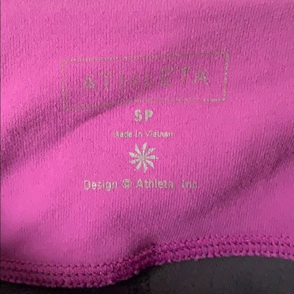 🚴🏻♀️Athleta Capri Leggins🚴🏻♀️ - Picture 3 of 6